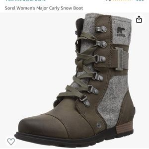 Sorel Women’s Major Carly distressed Combat Boot 7.5 bootie ankle